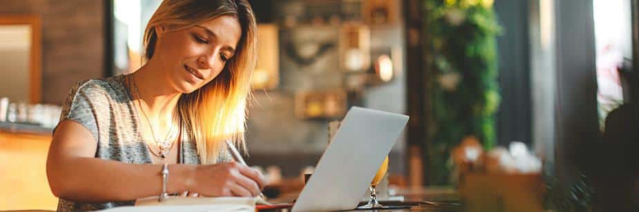 estudante de empreendedorismo a distância