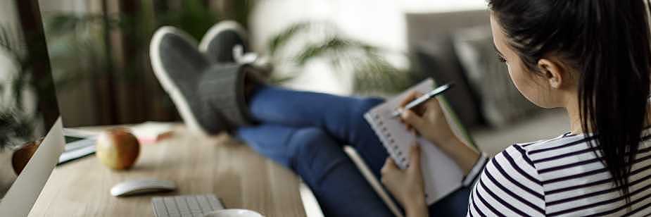 estudante fazendo gestão de tempo