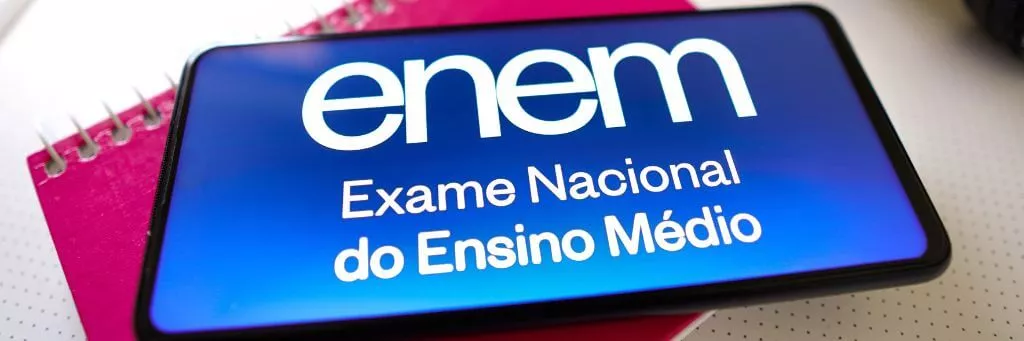 celular com tela do enem